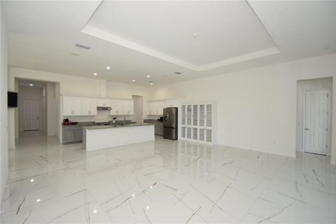 Villa ou maison à louer à Palm Coast, Floride: 5 chambres, 251.67 m2 № 2150465 - photo 6