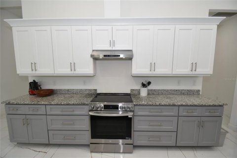 Villa ou maison à louer à Palm Coast, Floride: 5 chambres, 251.67 m2 № 2150465 - photo 12