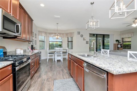 House in Land O' Lakes, Florida 4 bedrooms, 208.66 sq.m. № 1620799 - photo 19