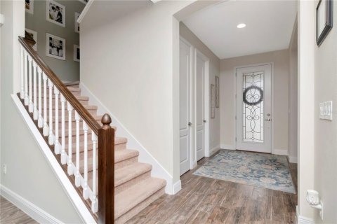 House in Land O' Lakes, Florida 4 bedrooms, 208.66 sq.m. № 1620799 - photo 5