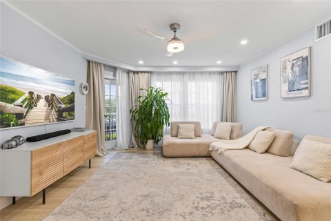 Condominio en venta en Orlando, Florida, 2 dormitorios, 87.61 m2 № 1835737 - foto 7