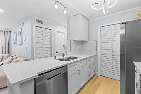 Condominio en venta en Orlando, Florida, 2 dormitorios, 87.61 m2 № 1835737 - foto 16