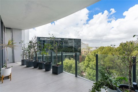 Купить кондоминиум в Майами, Флорида 1 комната, 64.57м2, № 2046748 - фото 27