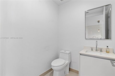 Купить кондоминиум в Майами, Флорида 1 комната, 64.57м2, № 2046748 - фото 28