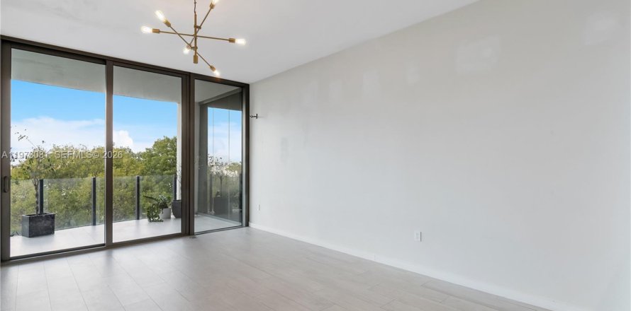 Студия в кондо в Майами, Флорида № 2046748