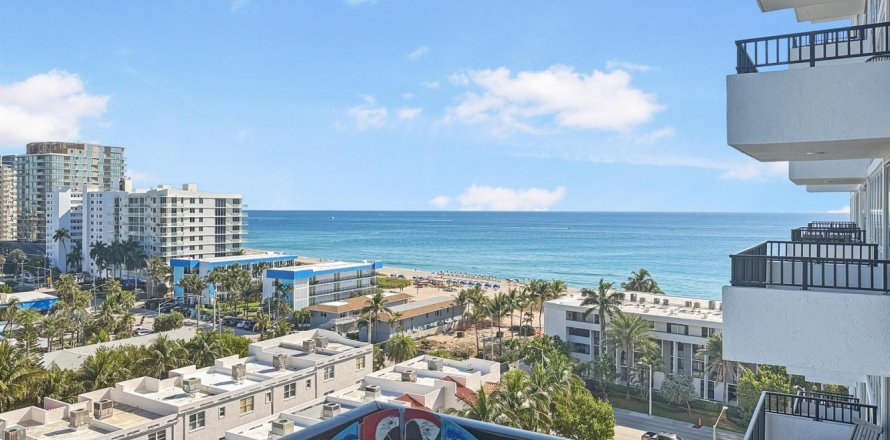 Condo in Pompano Beach, Florida, 1 bedroom № 2250240