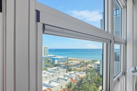 Condo in Pompano Beach, Florida, 1 bedroom № 2250240 - photo 16