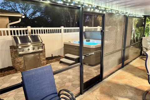 Купить виллу или дом в Дейви, Флорида 3 спальни, 145.76м2, № 2020805 - фото 24