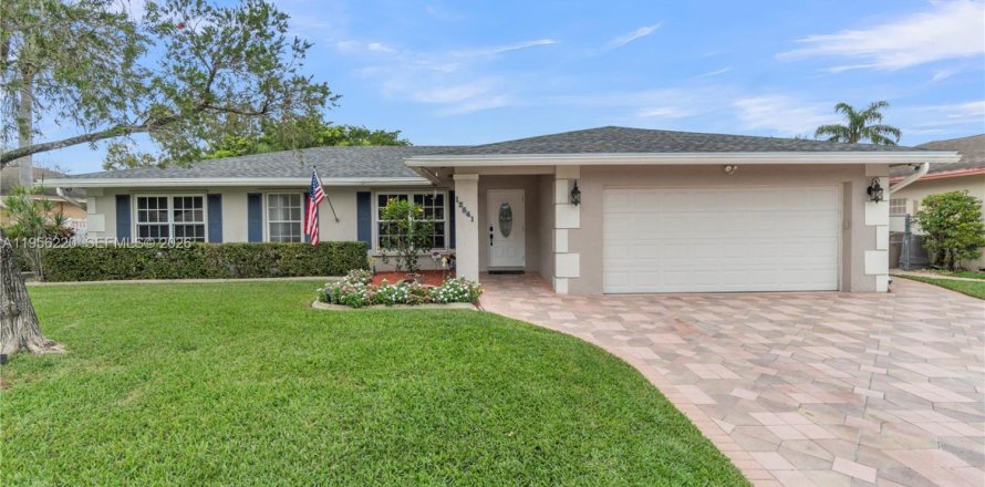 Дом в Дейви, Флорида 3 спальни, 145.76м2 № 2020805