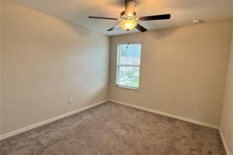 House in Tampa, Florida 4 bedrooms, 192.59 sq.m. № 1795309 - photo 27