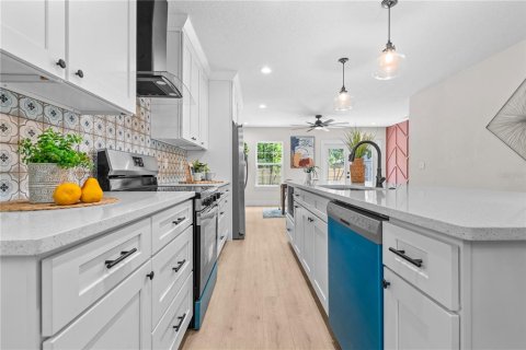 Casa en venta en Tampa, Florida, 3 dormitorios, 130.81 m2 № 1815251 - foto 22