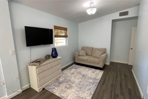 Villa ou maison à louer à Sarasota, Floride: 3 chambres, 116.5 m2 № 1631542 - photo 19