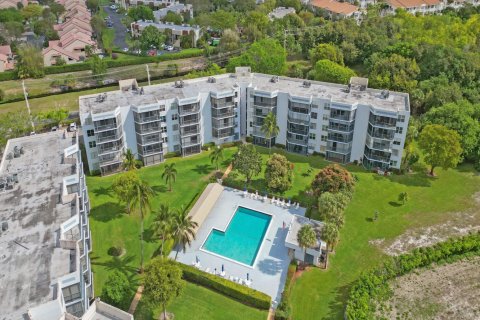 Condominio en venta en Boca Raton, Florida, 2 dormitorios, 122.26 m2 № 1075667 - foto 1