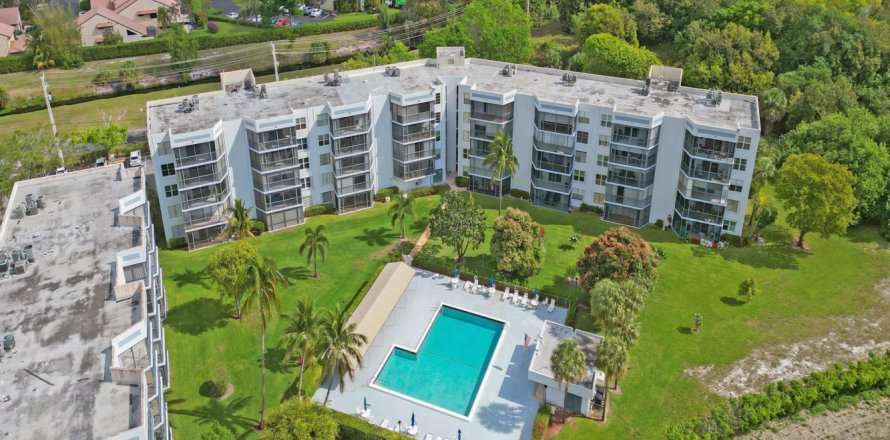 Condominio en Boca Raton, Florida, 2 dormitorios № 1075667