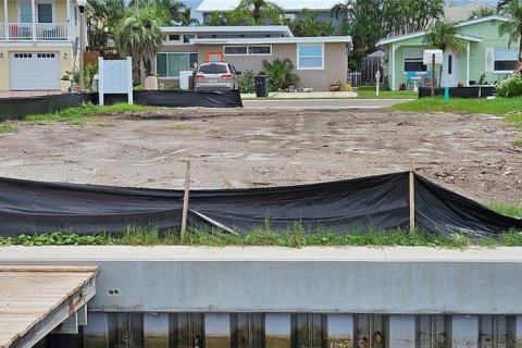 Land in Redington Shores, Florida № 2221519 - photo 5