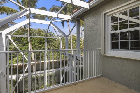 House in Coral Springs, Florida 3 bedrooms, 200.67 sq.m. № 1739970 - photo 23