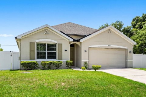 House in Port St. Lucie, Florida 4 bedrooms, 169.73 sq.m. № 2423459 - photo 28