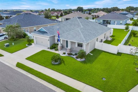 House in Auburndale, Florida 4 bedrooms, 196.58 sq.m. № 1901998 - photo 5