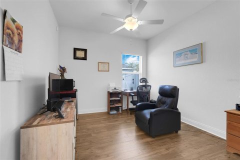 House in Auburndale, Florida 4 bedrooms, 196.58 sq.m. № 1901998 - photo 26