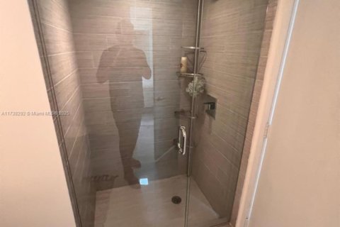 Copropriété à vendre à Sunny Isles Beach, Floride: 2 chambres, 143.16 m2 № 1985070 - photo 12