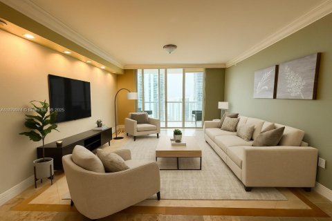 Кондоминиум с 2 спальнями в Майами, Флорида № 2035338