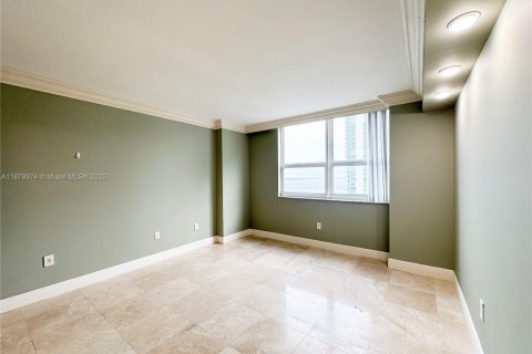 Купить кондоминиум в Майами, Флорида 2 спальни, 105.91м2, № 2035338 - фото 9