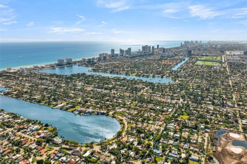 Terreno en venta en Hollywood, Florida № 1977554 - foto 20