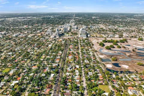 Terreno en venta en Hollywood, Florida № 1977554 - foto 26