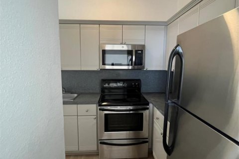 Copropriété à louer à Miami Beach, Floride: 3 pièces, 40.04 m2 № 2417917 - photo 11
