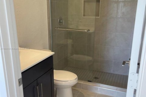 Townhouse in Homestead, Florida 4 bedrooms, 127.65 sq.m. № 1813950 - photo 5
