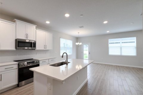 Adosado en alquiler en Apopka, Florida, 3 dormitorios, 170.48 m2 № 1911485 - foto 12