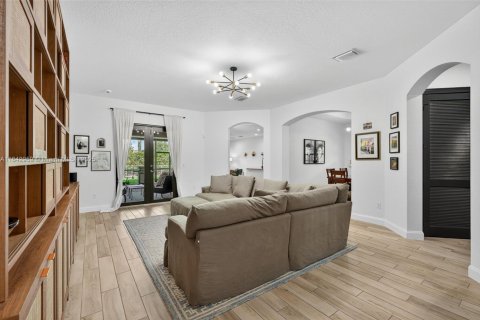 House in Parkland, Florida 4 bedrooms, 276.11 sq.m. № 1836255 - photo 4
