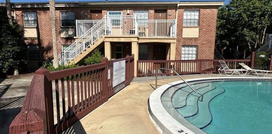 Estudio en el Condominio en Maitland, Florida  № 1768010