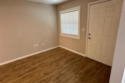 Condominio en alquiler en Maitland, Florida, 1 dormitorio, 51.1 m2 № 1768010 - foto 4
