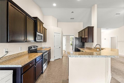 Купить виллу или дом в Окала, Флорида 6 комнат, 219.99м2, № 1791621 - фото 18