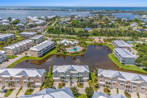 Townhouse in Placida, Florida 3 bedrooms, 209.49 sq.m. № 1914683 - photo 13