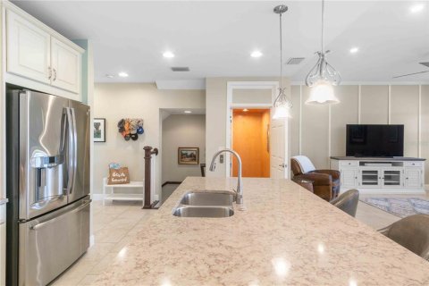Townhouse in Placida, Florida 3 bedrooms, 209.49 sq.m. № 1914683 - photo 19
