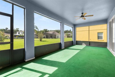 Villa ou maison à vendre à Kissimmee, Floride: 3 chambres, 174.28 m2 № 2396727 - photo 17