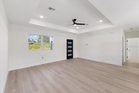 House in Sebring, Florida 3 bedrooms, 134.71 sq.m. № 2430748 - photo 14