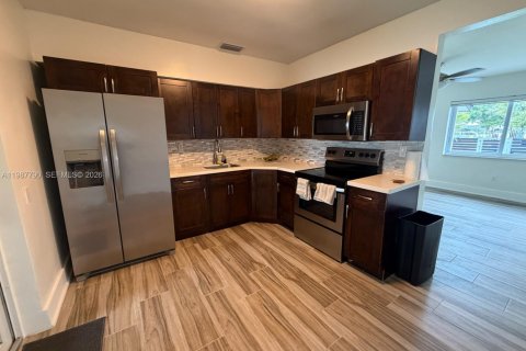 Купить виллу или дом в Майами, Флорида 4 спальни, 114.73м2, № 2050754 - фото 16