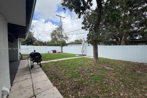 Купить виллу или дом в Майами, Флорида 4 спальни, 114.73м2, № 2050754 - фото 22