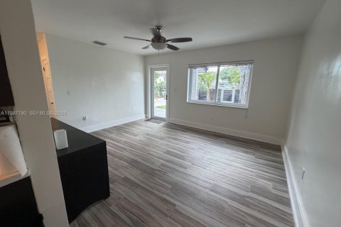 Купить виллу или дом в Майами, Флорида 4 спальни, 114.73м2, № 2050754 - фото 18