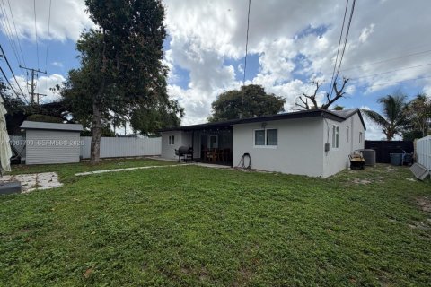 Купить виллу или дом в Майами, Флорида 4 спальни, 114.73м2, № 2050754 - фото 24