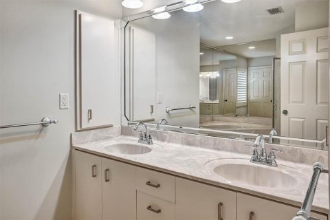 Купить виллу или дом в Венеция, Флорида 7 комнат, 215.44м2, № 2284913 - фото 23