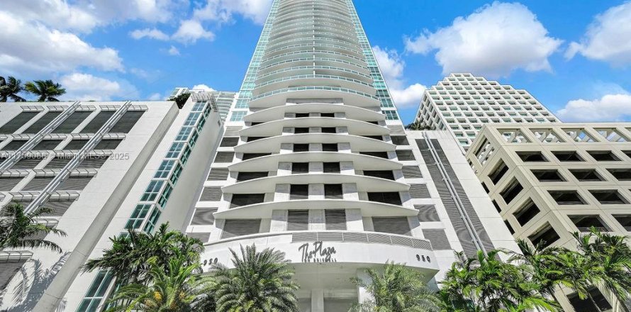 Condominio en Miami, Florida, 2 dormitorios № 1698035