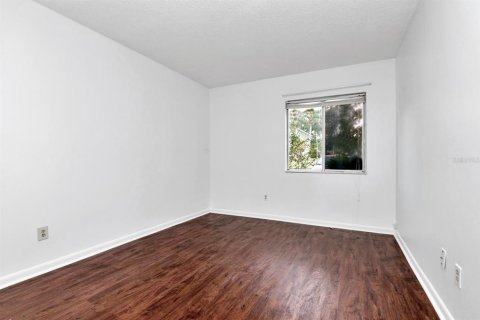 Condo in Ocala, Florida, 2 bedrooms  № 1441014 - photo 19