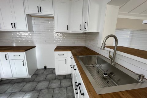 Casa en venta en Saint Petersburg, Florida, 3 dormitorios, 98.38 m2 № 1894908 - foto 6