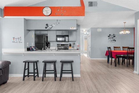 Condo in Kissimmee, Florida, 2 bedrooms  № 2384103 - photo 5