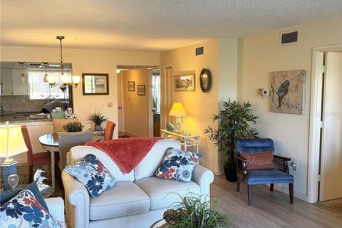 Condominio en venta en Bradenton, Florida, 2 dormitorios, 126.81 m2 № 1718726 - foto 4