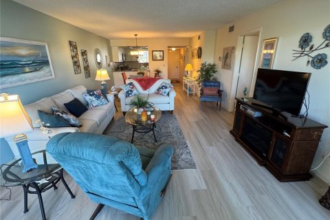 Condominio en venta en Bradenton, Florida, 2 dormitorios, 126.81 m2 № 1718726 - foto 7